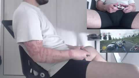 Saat online show from November 2025 03:47:01 PM