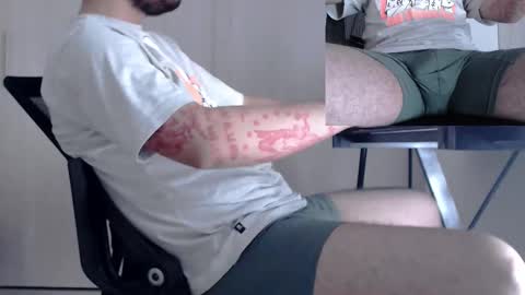 Saat online show from November 2025 02:48:02 AM