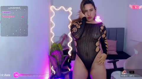 saaya_tay online show from March 2025 09:51:01 AM