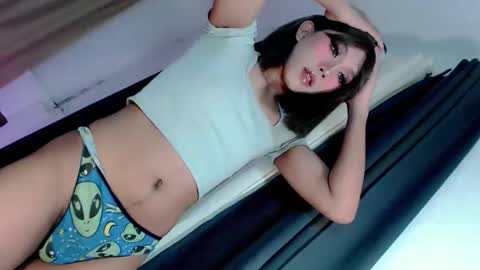 cathllea online show from October 2025 05:59:02 PM