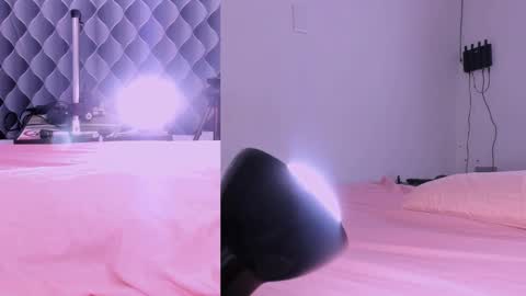 Sabrina Adams online show from December 2024 07:00:02 PM