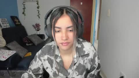 Angie  online show from February 2025 02:19:02 PM