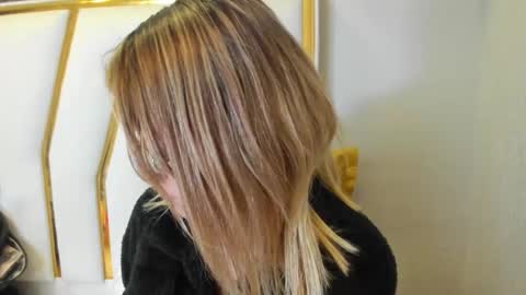 . Sabrina Cole . online show from January 2025 09:13:01 AM