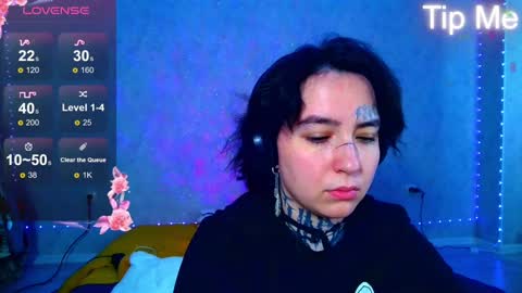 Snapshot of sabrina_raiders_666 chatting on February 2025 10:40:02 AM Lilith Solar online show from February 2025 10:40:02 AM