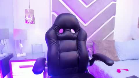 SabrinnaBrownn online show from October 2025 06:14:01 AM