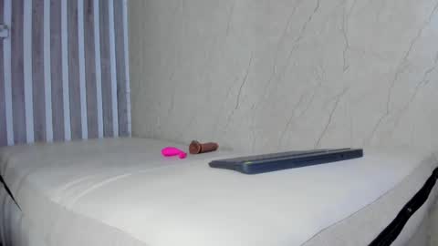 mariana  online show from March 2025 12:33:02 AM