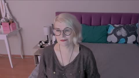 Sabrina MacMarren online show from January 2025 06:49:01 AM