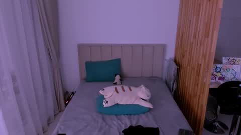 Snapshot of sabrinamacmarren chatting on February 2026 07:35:01 PM Sabrina MacMarren online show from February 2026 07:35:01 PM