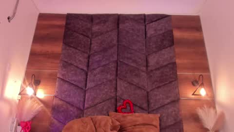 S A B R I N A  online show from February 2025 05:59:01 PM