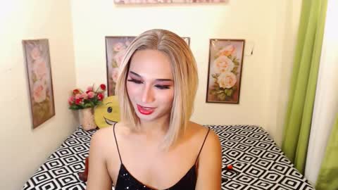 sabrina online show from December 2024 10:23:01 PM