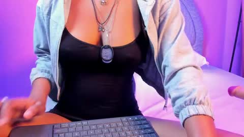 Sabrina  online show from March 2026 04:16:01 AM