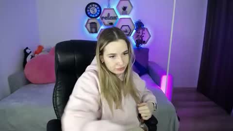 Sabrina Violet online show from February 2026 09:10:02 AM