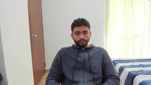 Sack online show from October 2025 06:18:02 PM