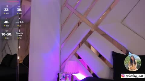       online show from September 2025 03:30:01 AM