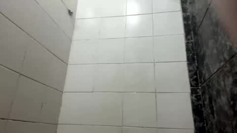 safadeenho0811 online show from December 2025 10:20:02 AM