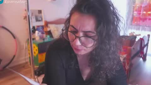 Snapshot of safaeri chatting on January 2025 07:39:01 PM Safa online show from January 2025 07:39:01 PM