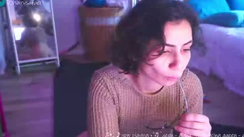 Snapshot of safaeri chatting on March 2025 10:54:01 PM Safa online show from March 2025 10:54:01 PM