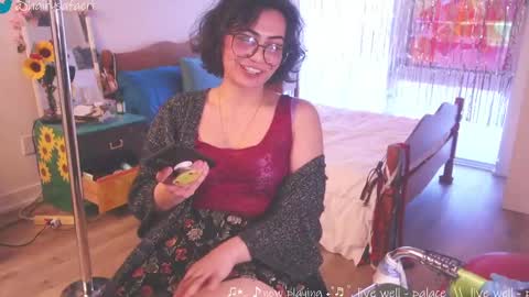 Snapshot of safaeri chatting on March 2025 10:13:02 PM Safa online show from March 2025 10:13:02 PM