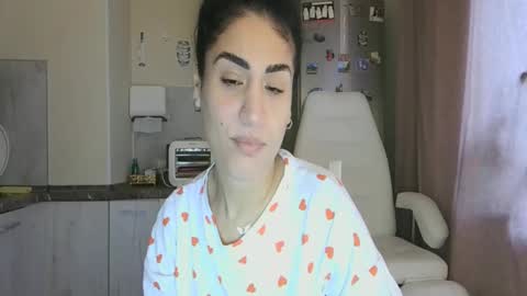 Queen online show from November 2025 10:25:02 AM