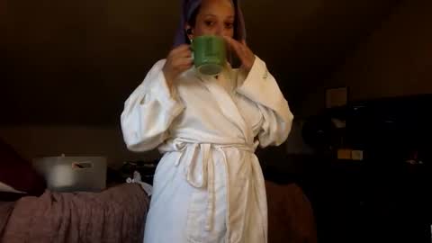 MistressLady online show from September 2025 10:43:01 PM