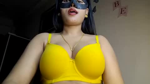 Queen Archana online show from February 2025 07:53:02 PM