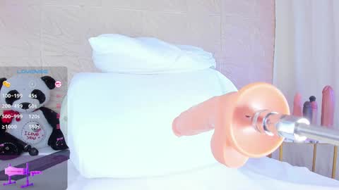 Danella online show from February 2025 05:15:01 PM