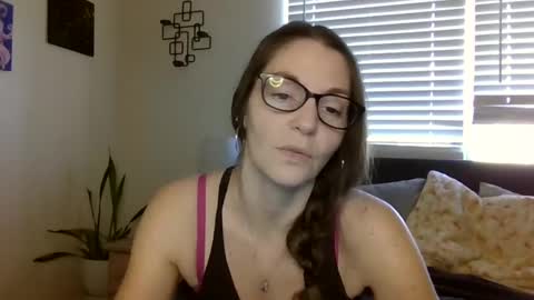 Lelo online show from January 2025 07:00:02 PM