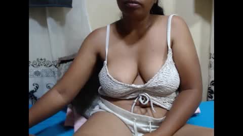 sahobelle online show from January 2026 06:44:02 PM