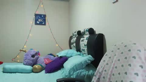 Karina online show from December 2024 01:28:01 AM