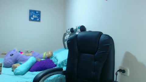 Karina online show from January 2025 11:35:01 PM