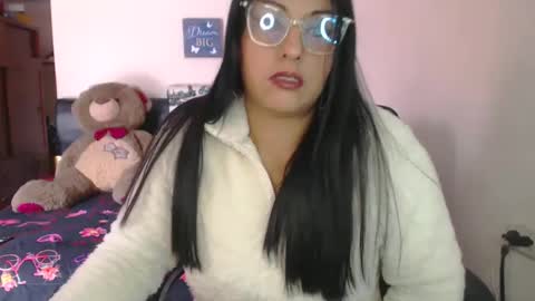 Karina online show from September 2025 07:08:01 PM