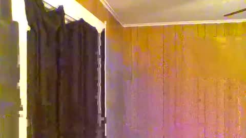 PupTwink online show from October 2025 02:42:02 AM