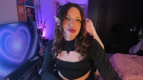 Snapshot of sailorbunnystar chatting on July 2026 01:08:01 AM Rose online show from July 2026 01:08:01 AM