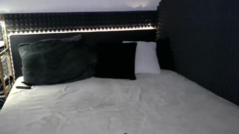 sailormoon40 online show from March 2026 09:43:02 PM