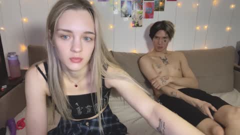 Snapshot of sailormoon666_ chatting on January 2025 04:17:02 PM Sofia online show from January 2025 04:17:02 PM