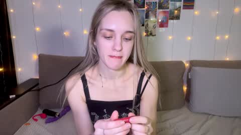 Snapshot of sailormoon666_ chatting on January 2025 08:43:01 PM Sofia online show from January 2025 08:43:01 PM