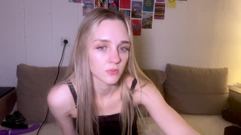 Snapshot of sailormoon666_ chatting on February 2025 07:21:01 PM Sofia online show from February 2025 07:21:01 PM