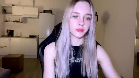 Snapshot of sailormoon666_ chatting on March 2025 10:20:01 PM Sofia online show from March 2025 10:20:01 PM