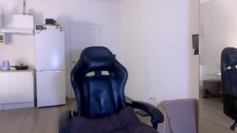 Snapshot of sailormoon666_ chatting on November 2025 08:24:02 PM Sofia online show from November 2025 08:24:02 PM