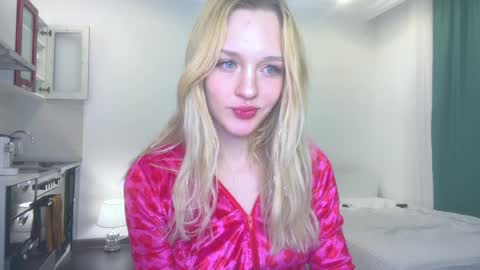 Sofia online show from April 2026 03:26:02 AM