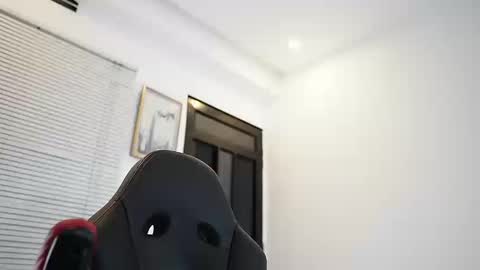 saimon  online show from September 2025 12:00:02 AM