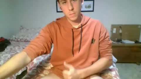 saint_nott online show from April 2026 10:54:02 PM