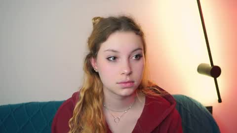 Ariel online show from May 2026 11:01:02 PM