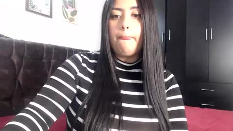 Snapshot of sakhmett chatting on October 2025 03:27:02 AM Sarah online show from October 2025 03:27:02 AM