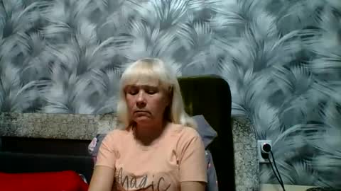 sakura_blonde online show from November 2025 03:23:01 PM