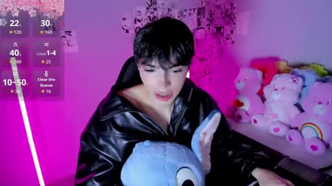 Kitty     online show from April 2026 03:15:01 AM