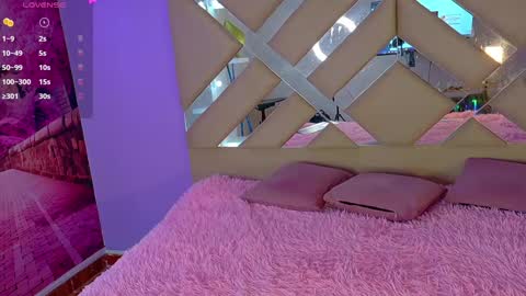 IG   online show from December 2024 07:43:01 PM