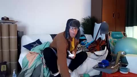 salis1981 online show from January 2025 12:57:02 AM