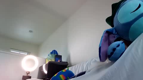 salis1981 online show from February 2025 09:45:02 PM