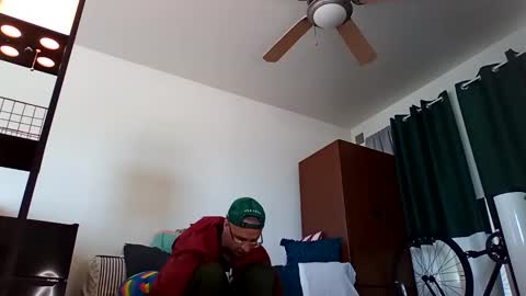 salis1981 online show from February 2025 08:55:01 PM